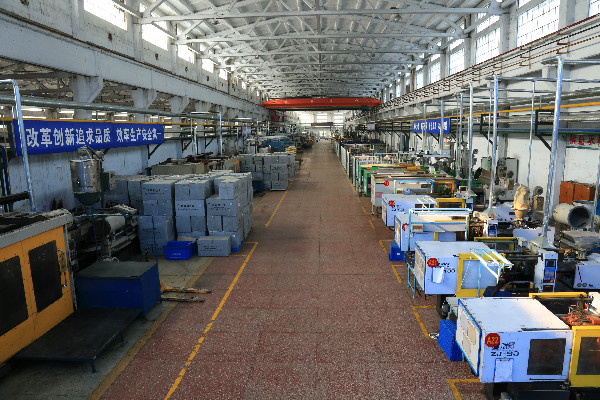 注塑廠家那么多,為什么他們都選擇了新鄉(xiāng)仲達(dá)？