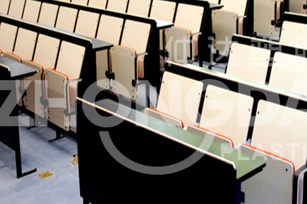 什么樣的階梯課桌椅比較好？